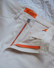 Load image into Gallery viewer, Curved Jeans - Ecru HBT