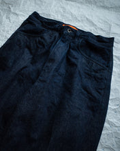 Load image into Gallery viewer, Curved Jeans - Indigo